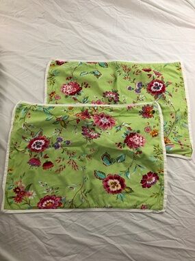 Tommy Hilfiger set of 2 reversible standard pillow shams cotton floral stripes